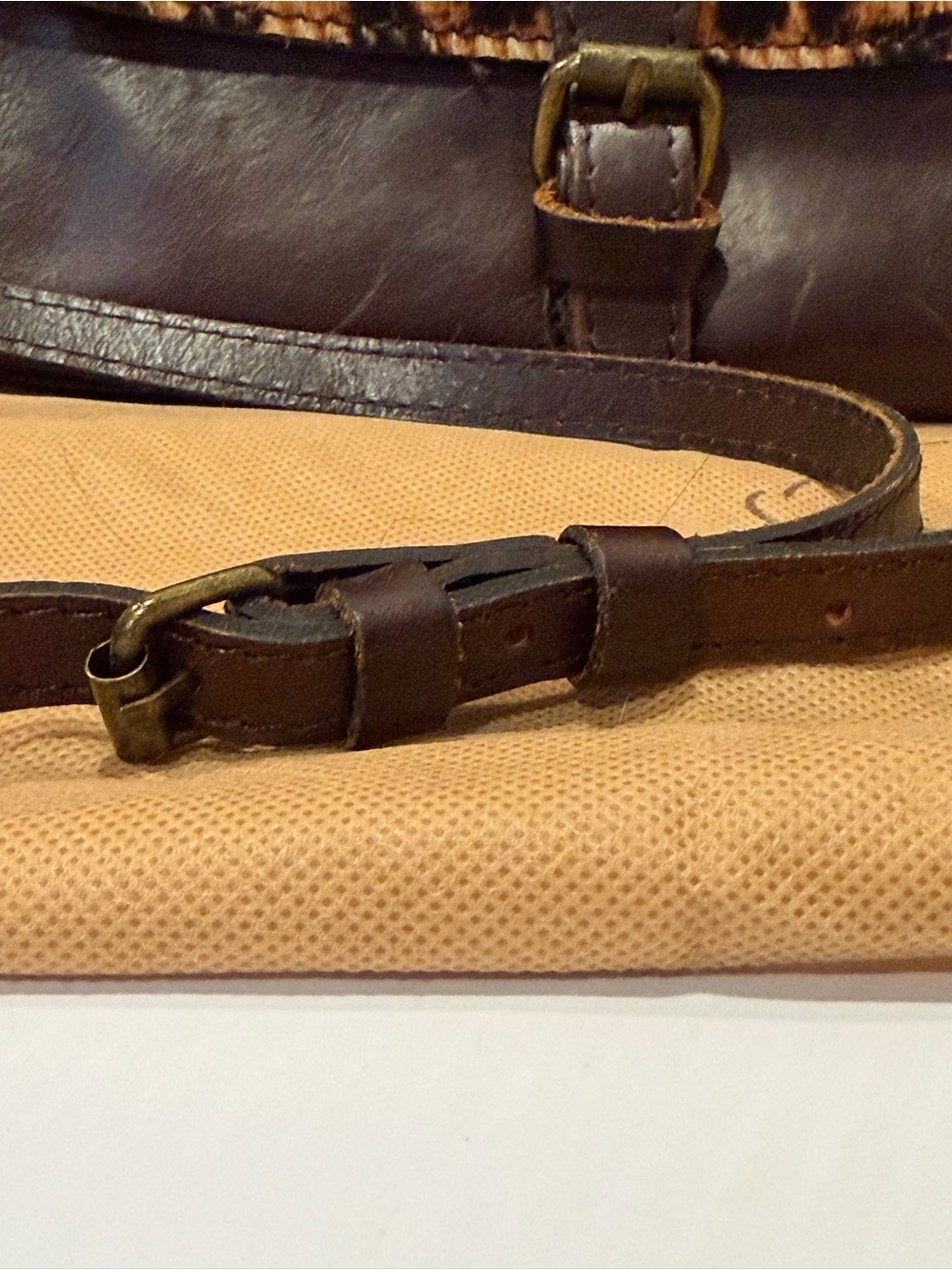 Patricia Nash Brown Leopard Print Crossbody Bag Adjustable Strap Dust Bag - Picture 6 of 9